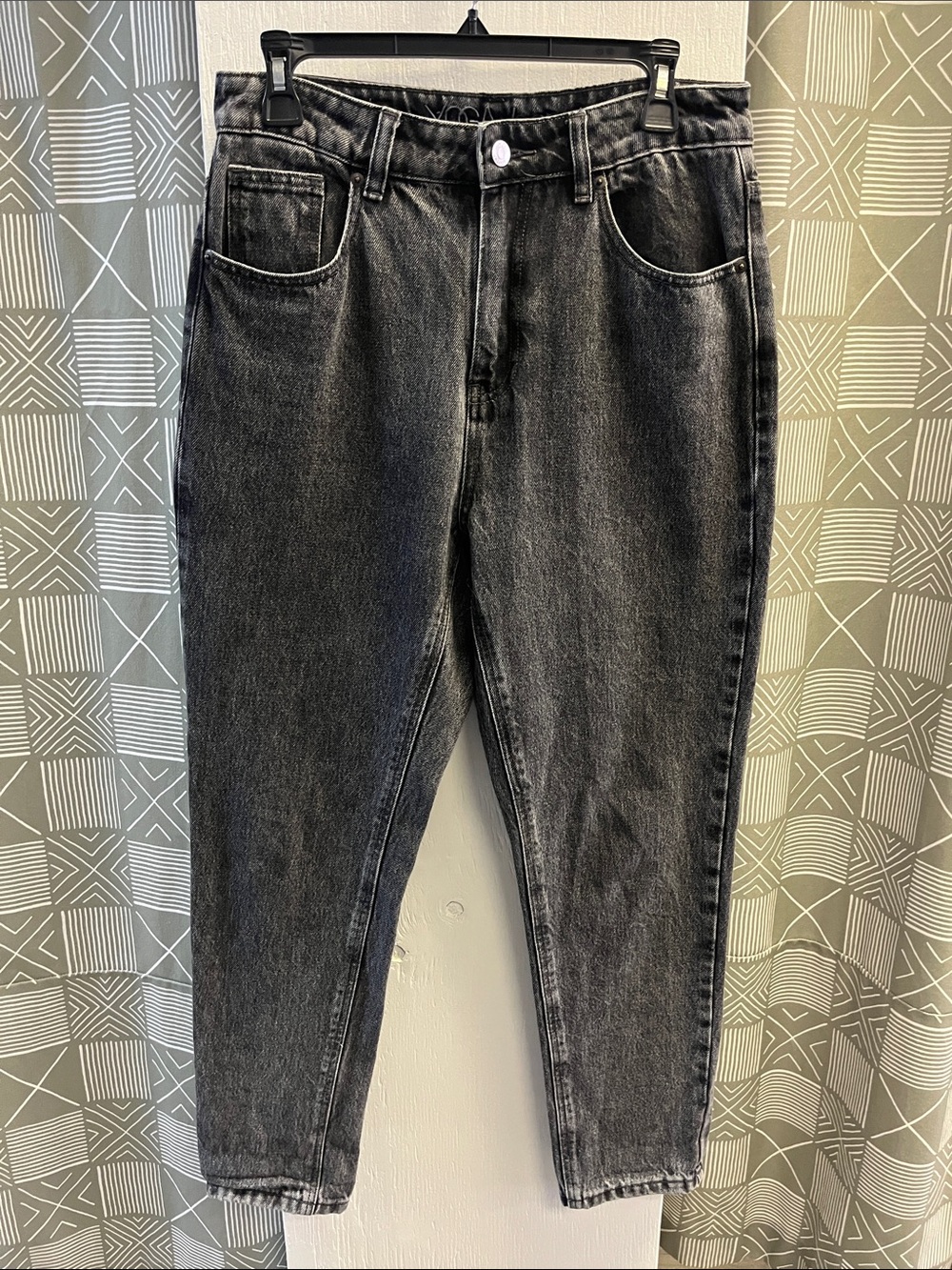 Washed Black Boyfriend Jeans - Casual Relaxed Fit